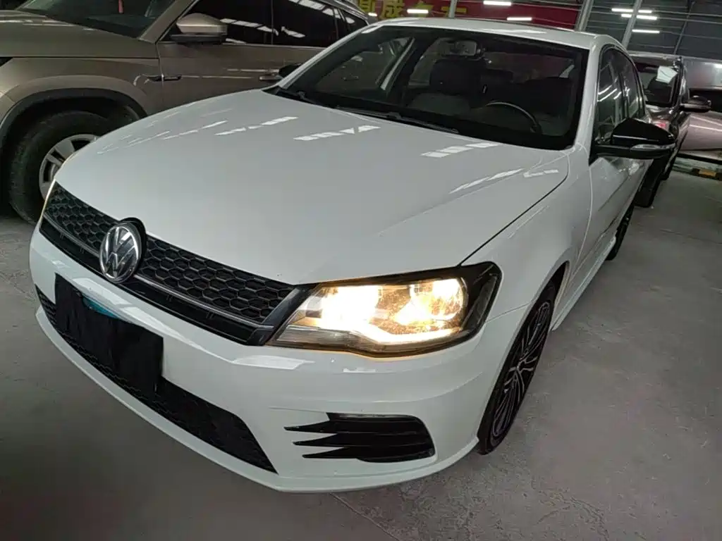 Volkswagen Bora 2016