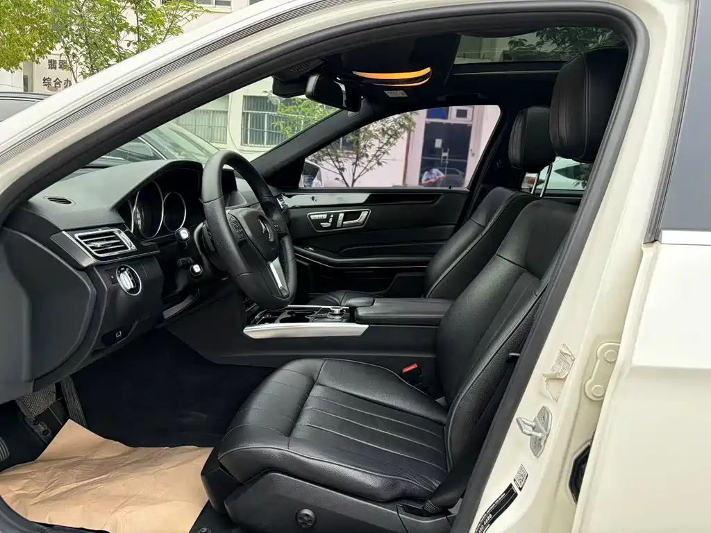 Mercedes-Benz E-Class 2016