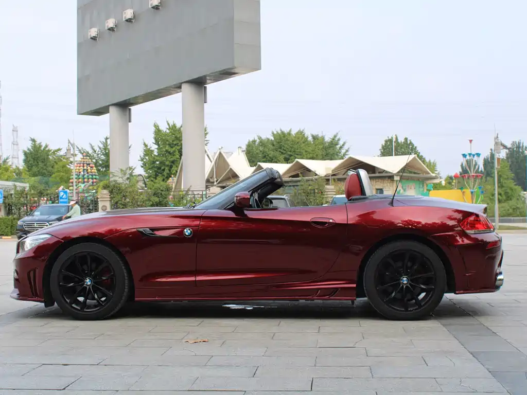 BMW Z4 2017 — фото 13