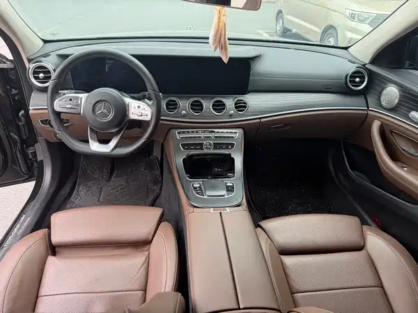 Mercedes-Benz E-Class 2019