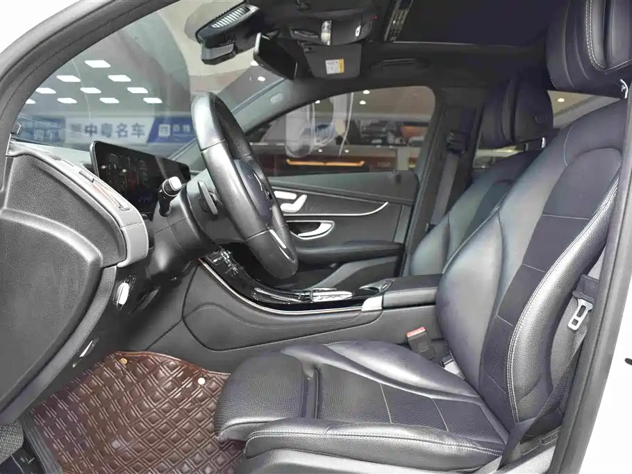 Mercedes-Benz EQC 2021 — фото 10