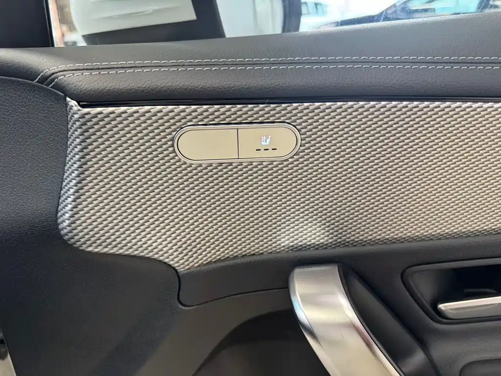Mercedes-Benz A-Class 2022 — фото 13
