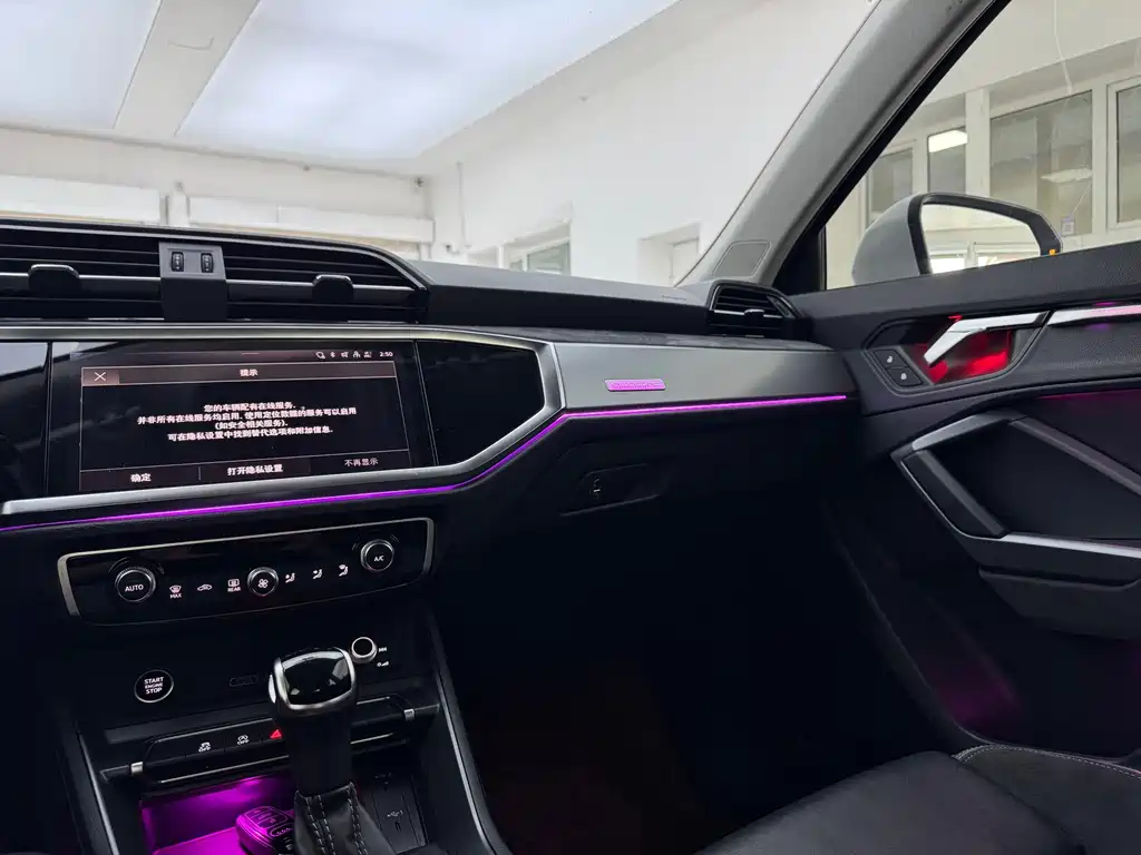 Audi Q3 Sportback 2022 — фото 22