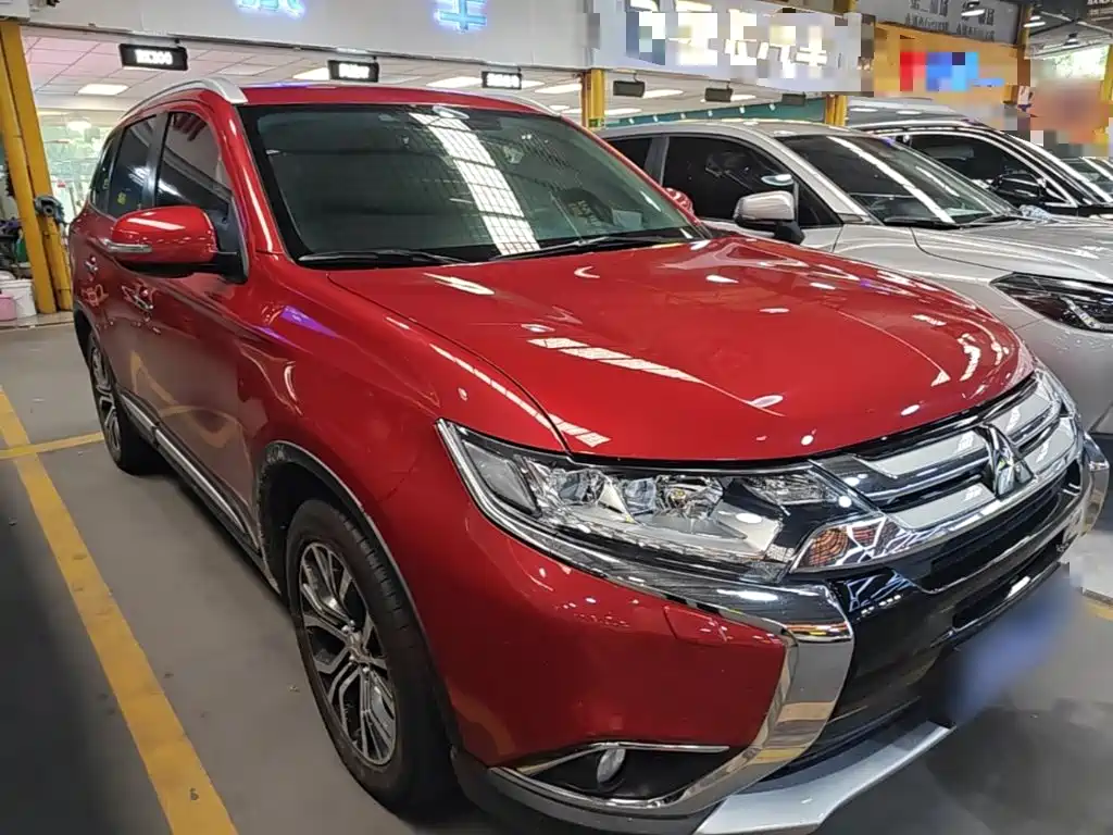 Mitsubishi Outlander 2017