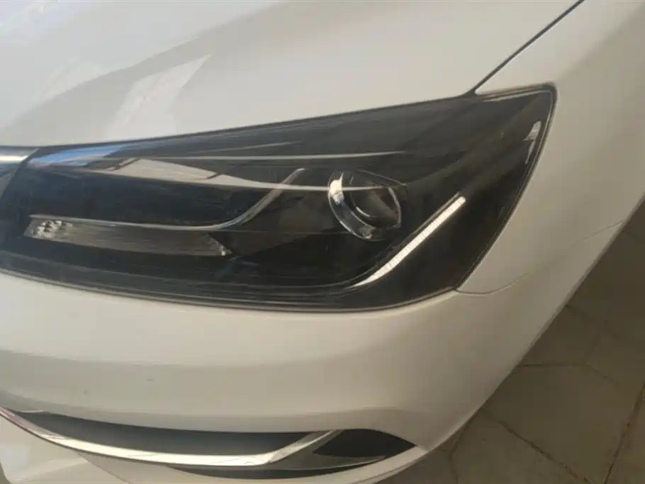 Geely Emgrand 2020