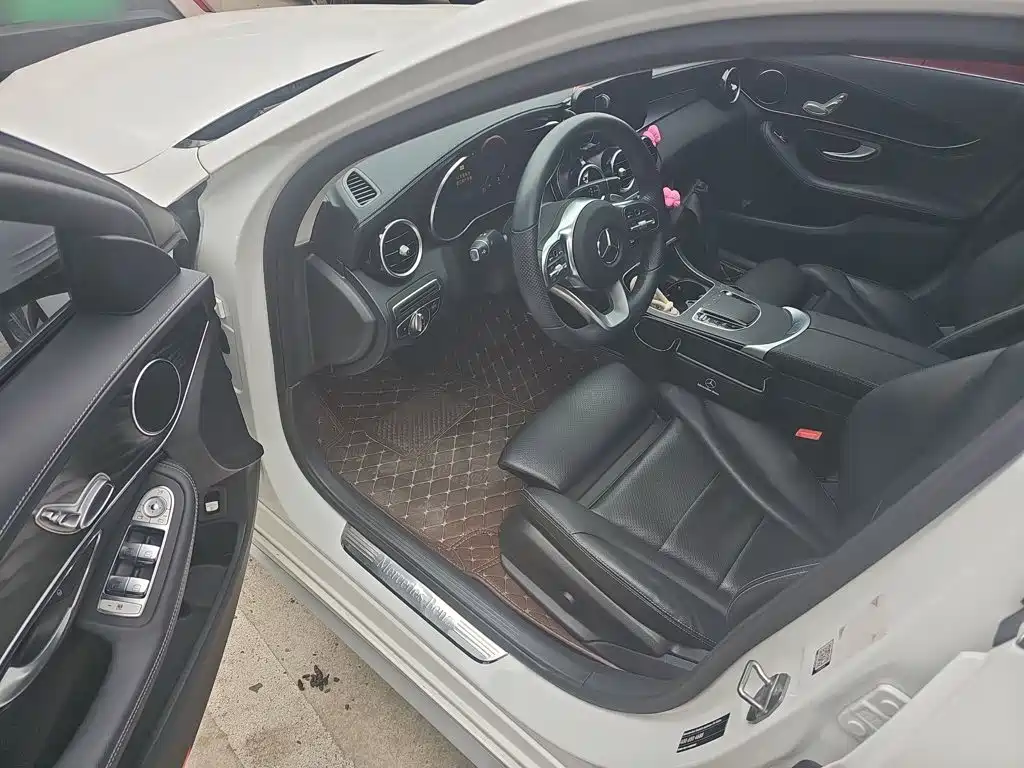 Mercedes-Benz C-Class 2020 — фото 12
