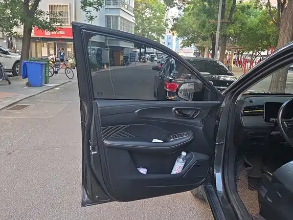 Roewe RX5 2021