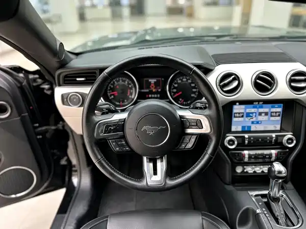 Ford Mustang 2016