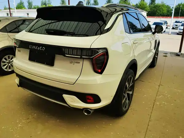Lynk & Co 01 2018