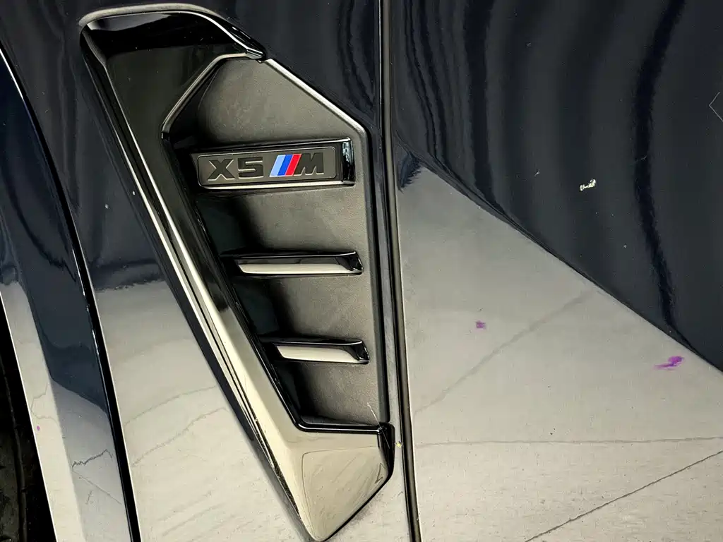 BMW X5 M 2024 — фото 15