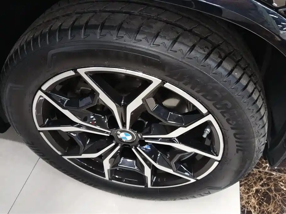 BMW X4 2024