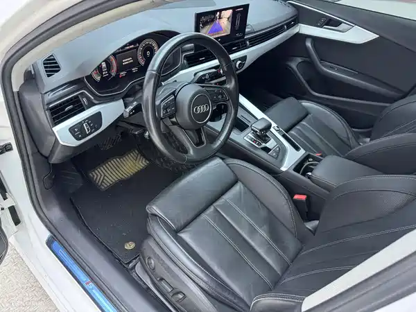 Audi A4L 2022