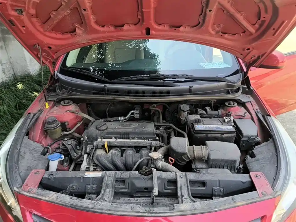 Hyundai Verna 2015 — фото 20