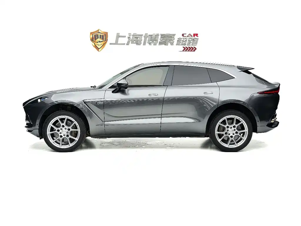 Aston Martin DBX 2020
