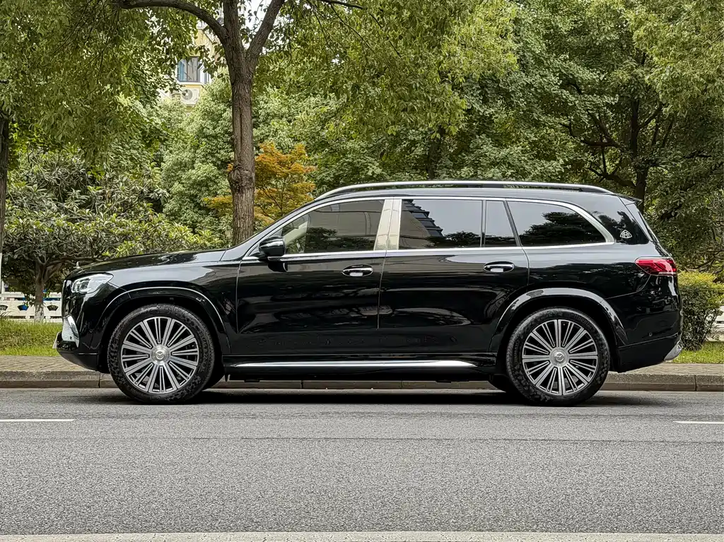 Mercedes-Benz GLS 2021