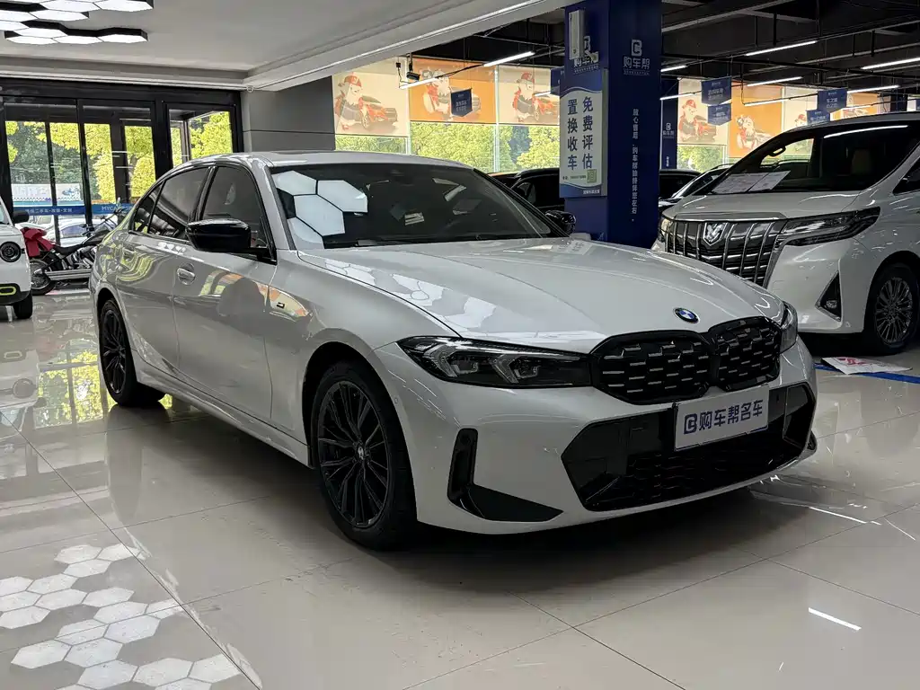 BMW 3 Series 2024