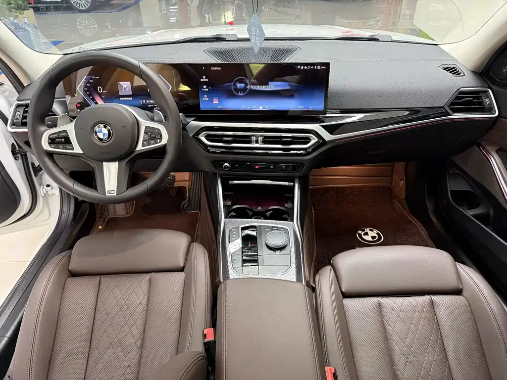 BMW 3 Series 2024
