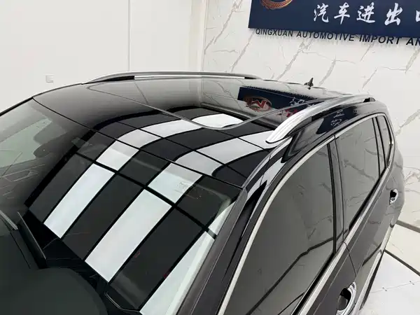 Volkswagen Tiguan L 2023
