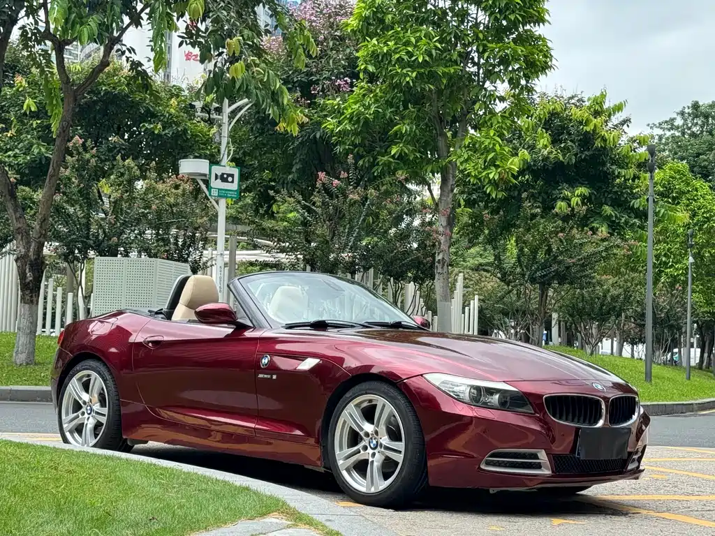 BMW Z4 2011 — фото 16
