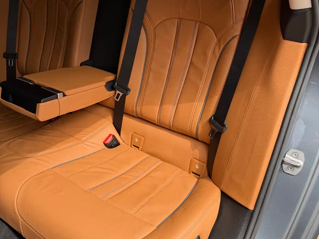 BMW 6 Series GT 2021 — фото 12