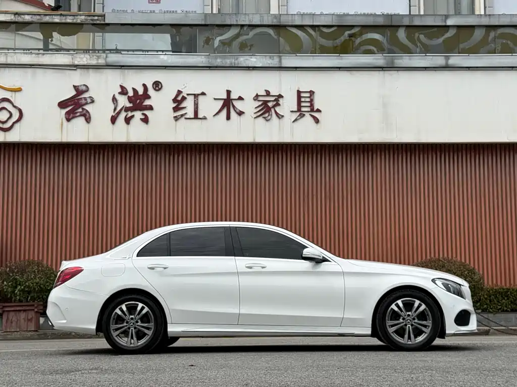 Mercedes-Benz C-Class 2018 — фото 5