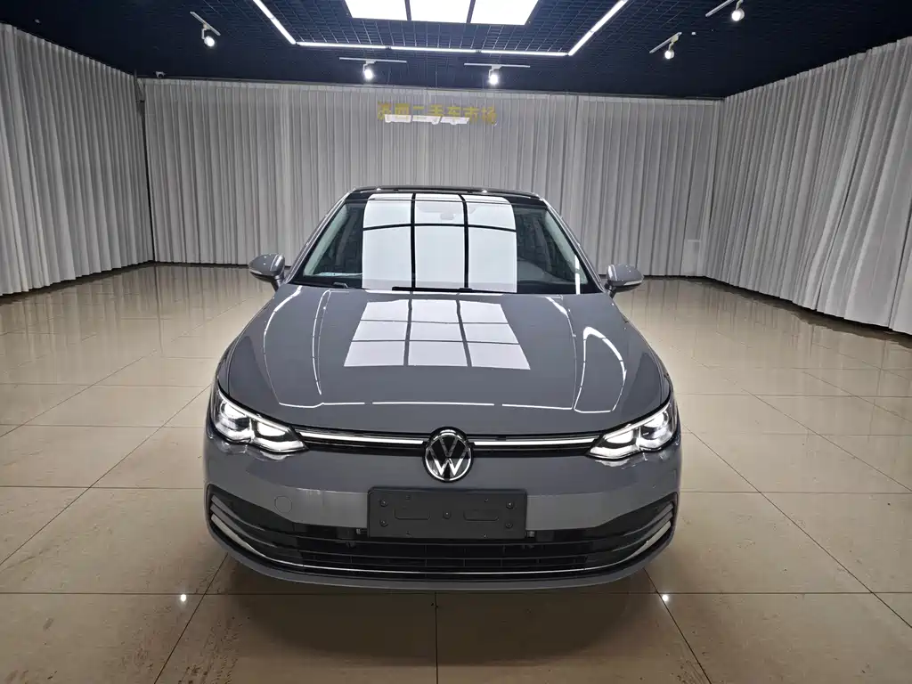 Volkswagen Golf 2022
