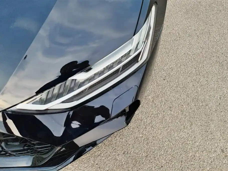 Audi A7L 2023