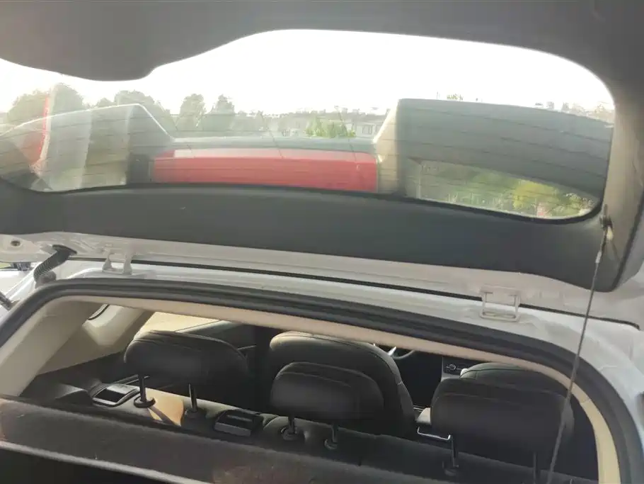 Geely Emgrand GS 2019