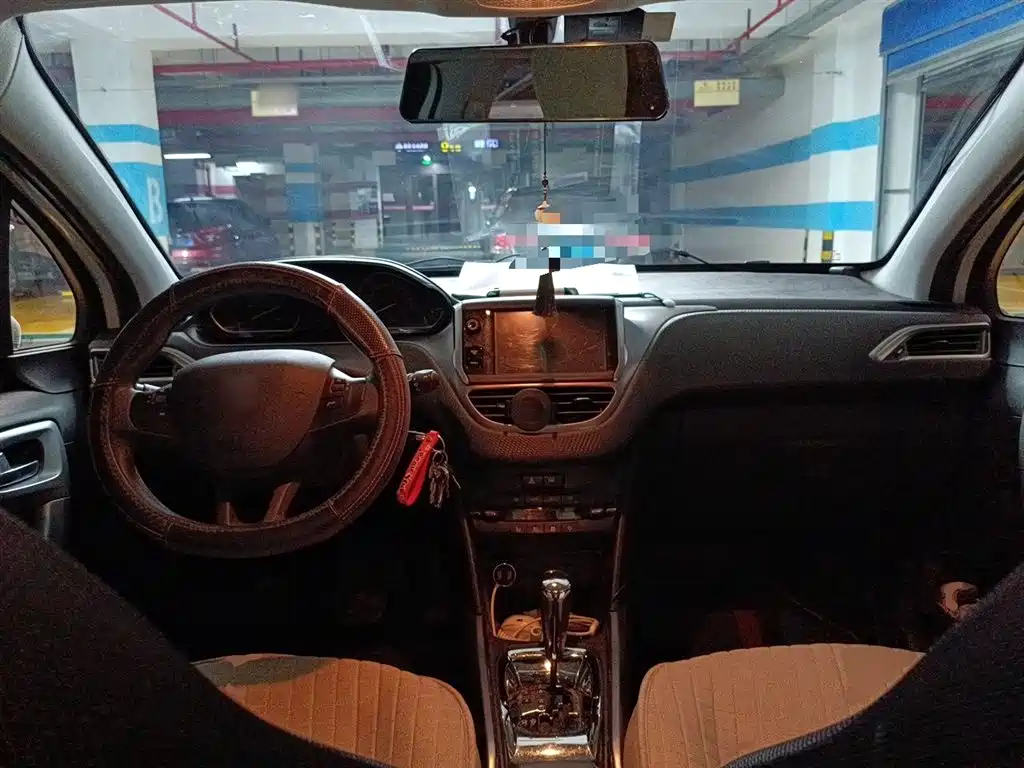 Peugeot 2008 2016