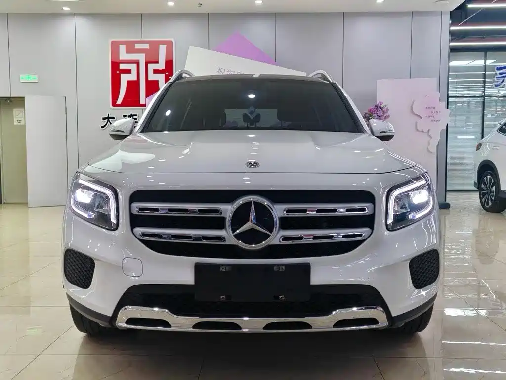 Mercedes-Benz GLB 2020 — фото 2