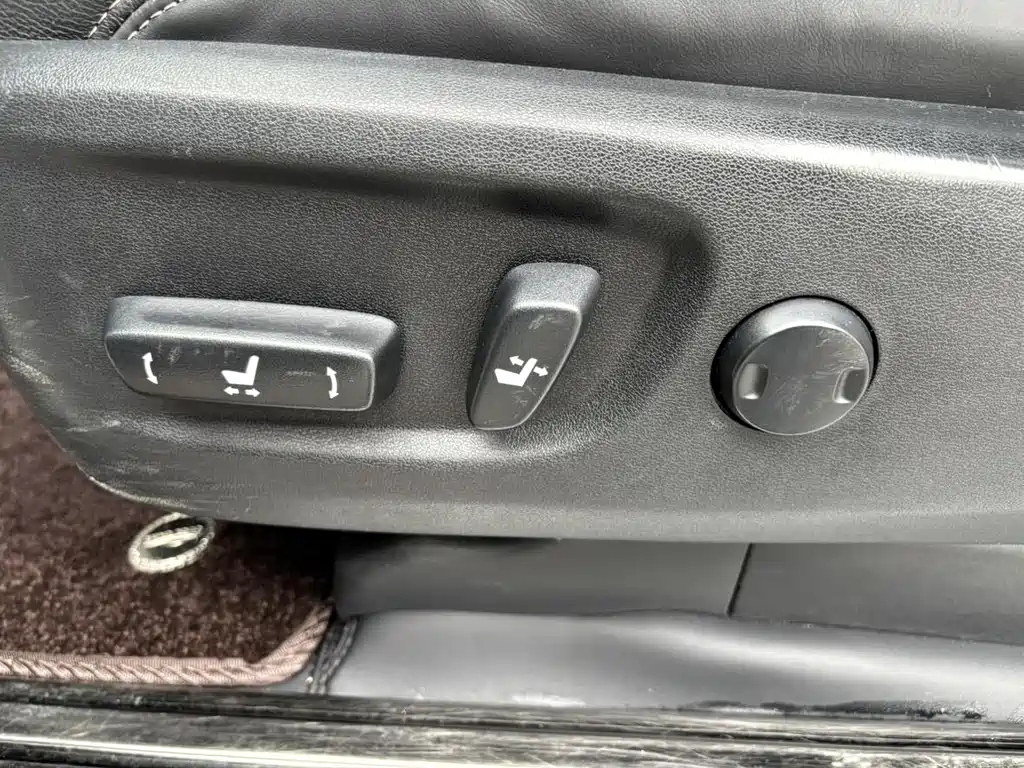 Toyota Prado 2019 — фото 19