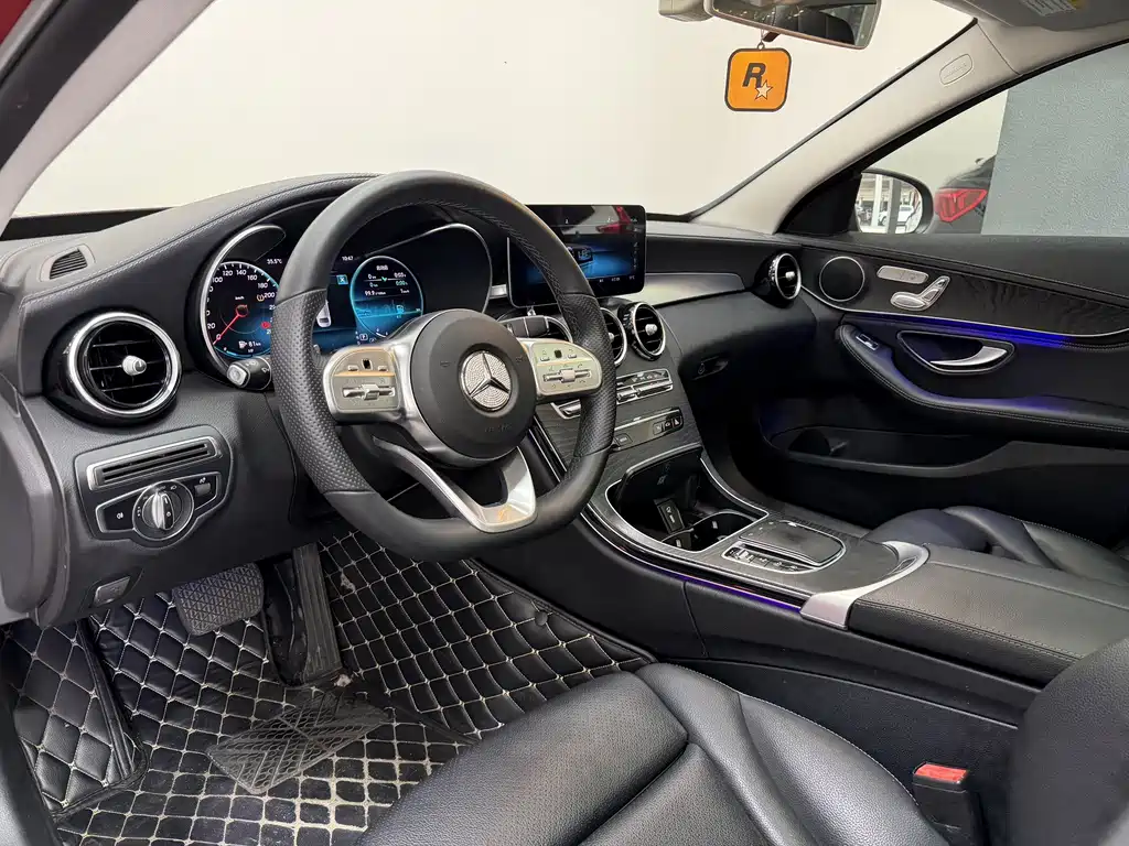 Mercedes-Benz C-Class 2019 — фото 10