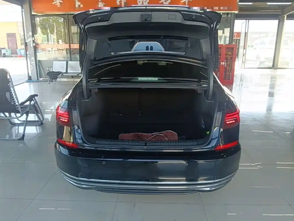 Volkswagen Passat 2021 — фото 19