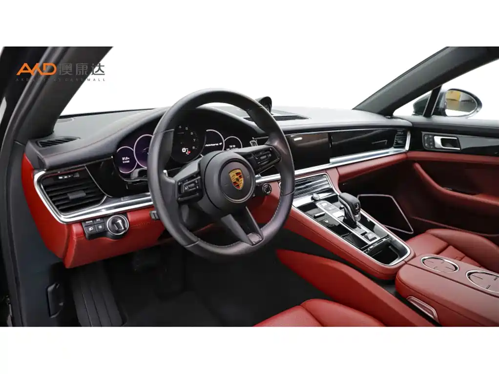 Porsche Panamera 2023