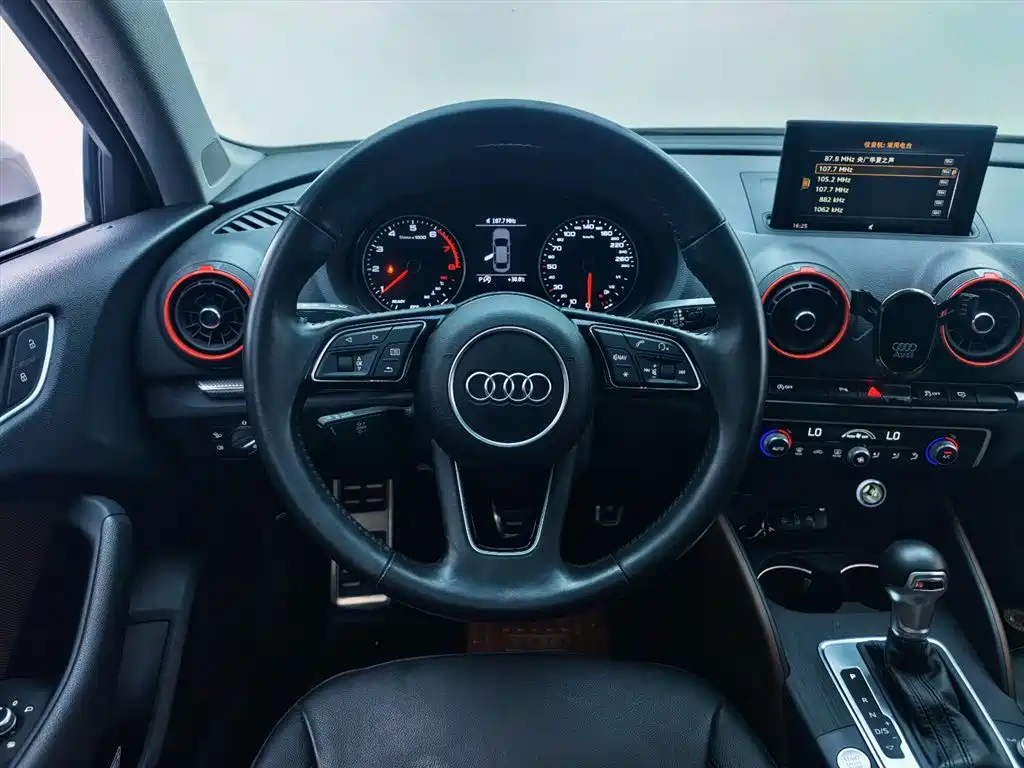 Audi A3 2020 — фото 15