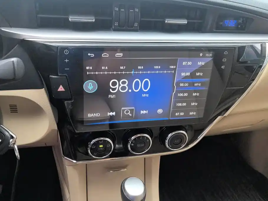 Toyota Corolla 2016 — фото 13