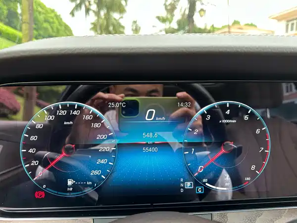 Mercedes-Benz E-Class 2023