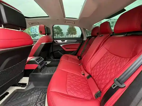 Audi A6L 2021