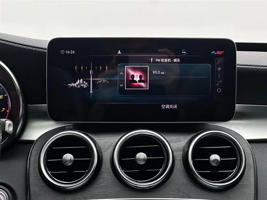 Mercedes-Benz C-Class 2019 — фото 13