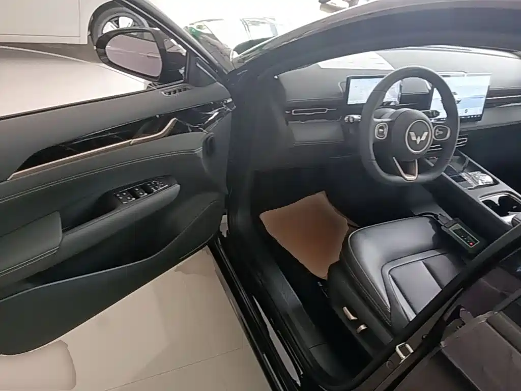 Wuling Starlight 2025 — фото 16