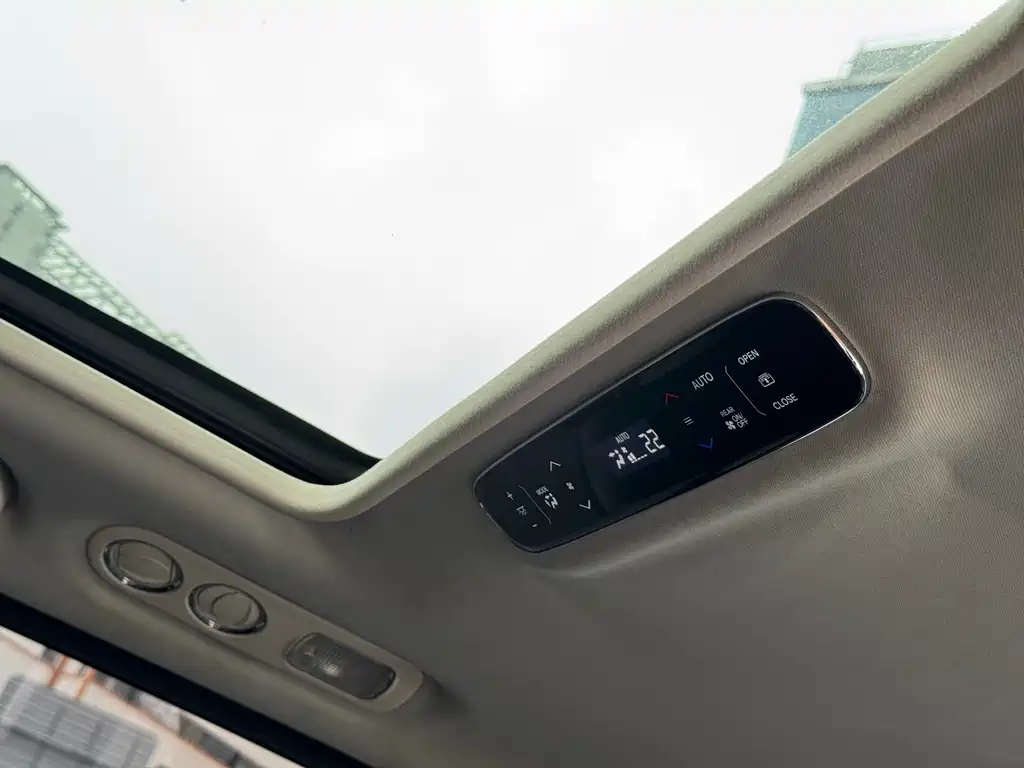 Honda Elysion 2018 — фото 10
