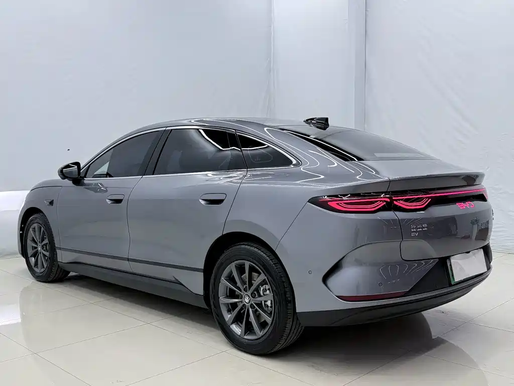 BYD Qin L 2026 — фото 14