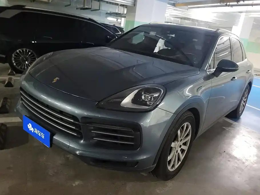 Porsche Cayenne 2019 — фото 1