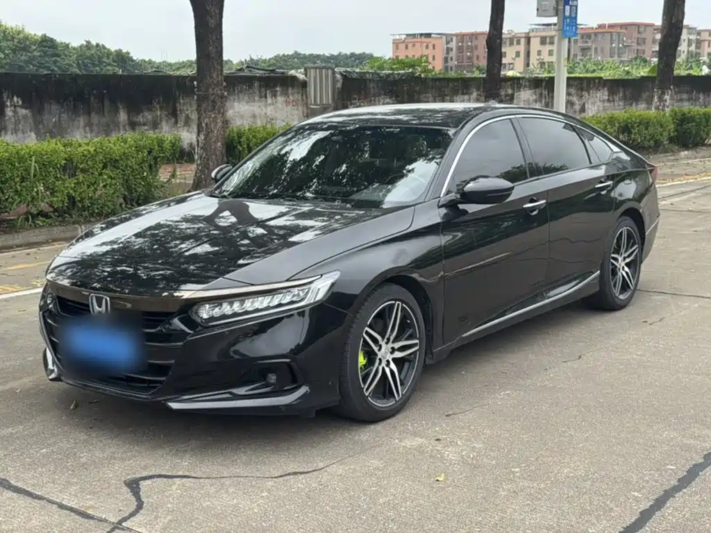 Honda Accord 2022 — фото 1