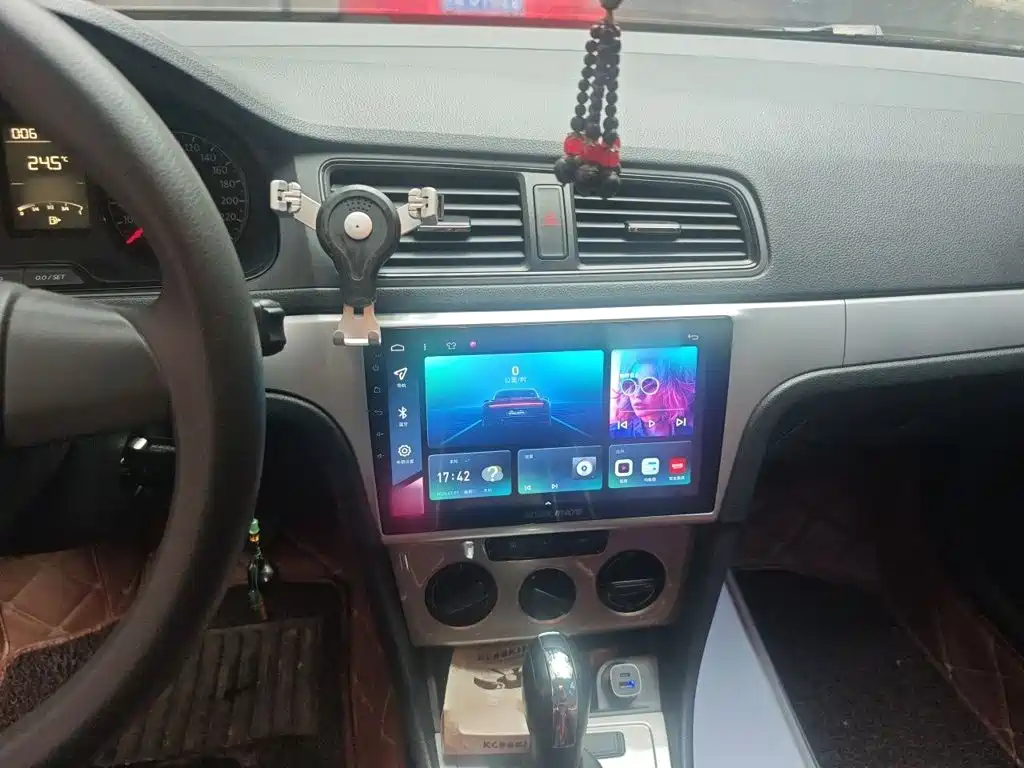 Volkswagen Lavida 2015