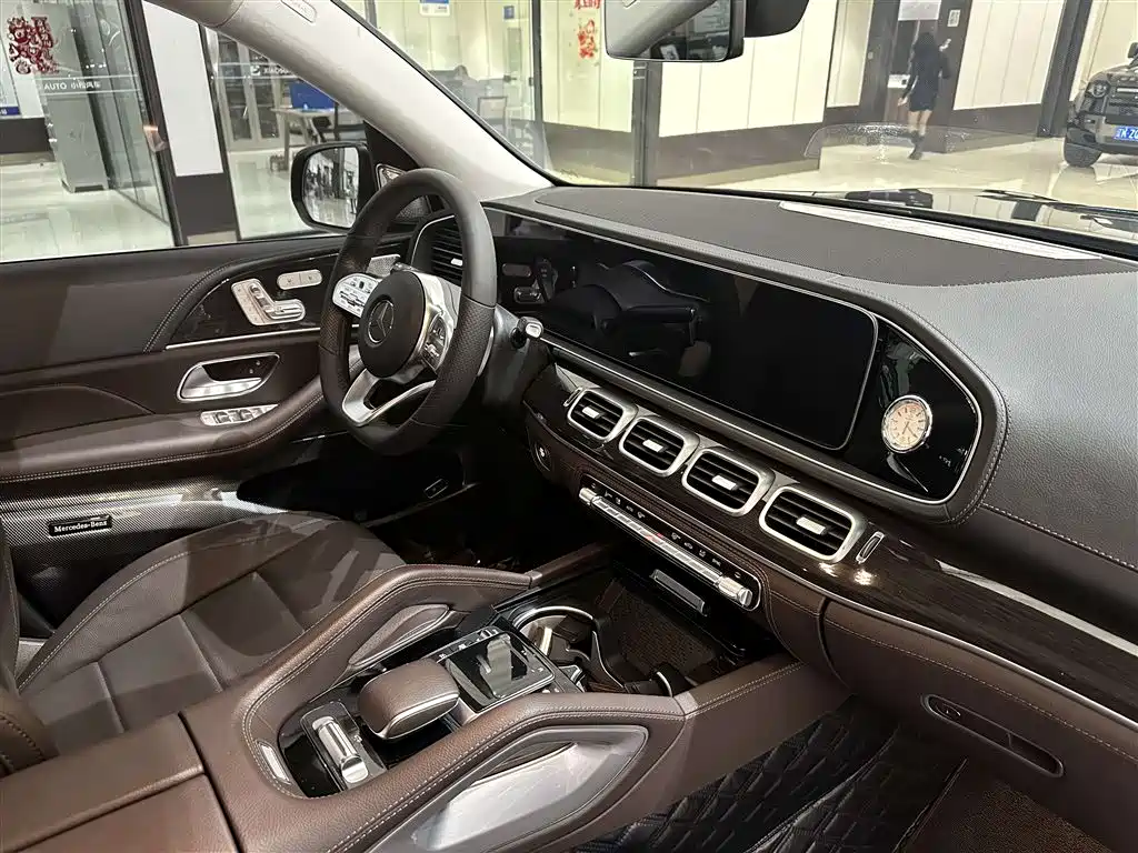 Mercedes-Benz GLS 2023 — фото 15