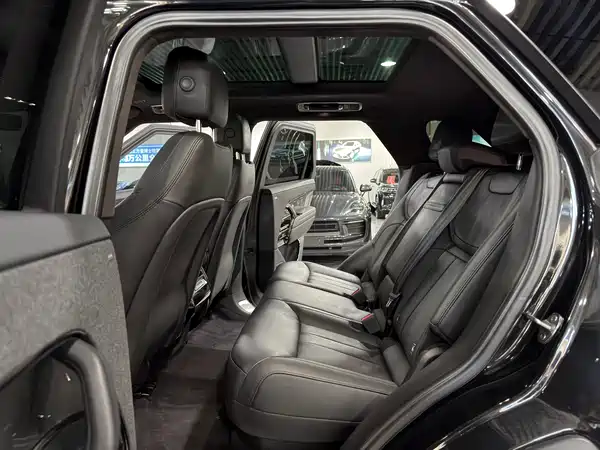 Land Rover Range Rover Sport 2023