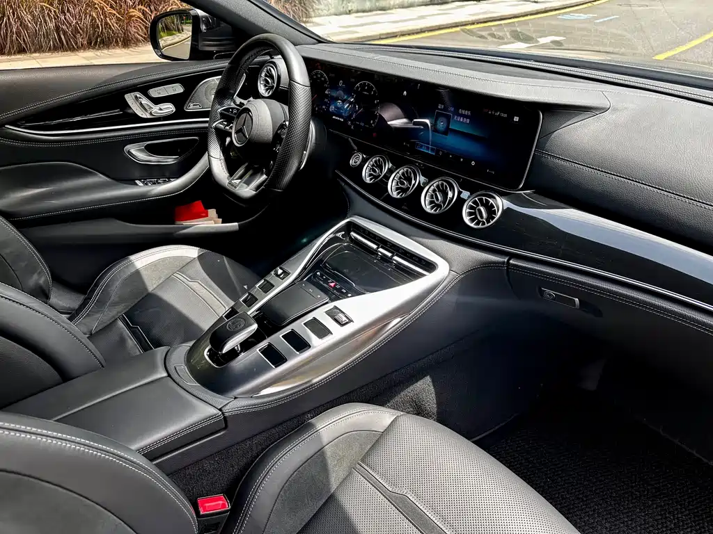 Mercedes-Benz AMG GT 2022