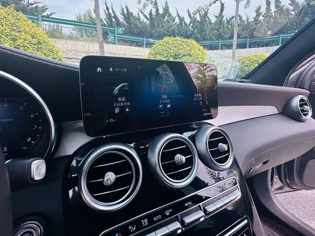 Mercedes-Benz GLC 2020