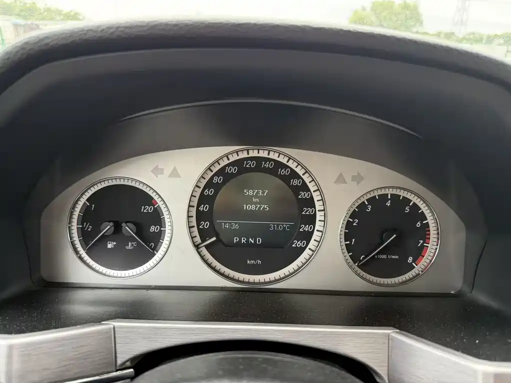 Mercedes-Benz GLK-Class 2012